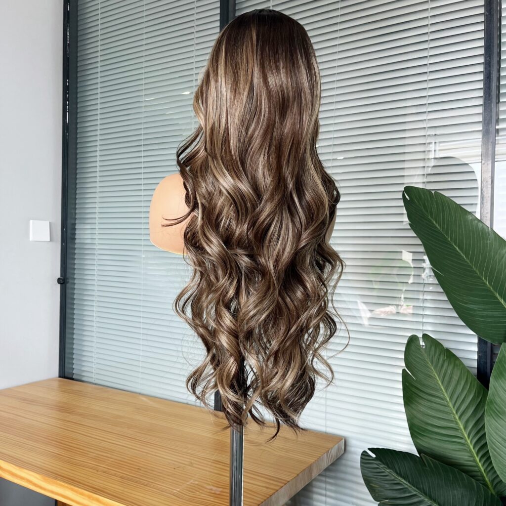 Premium synthetic wig lace front 13*4 - Image 2